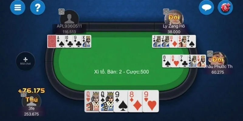 Một ván Xì tố căng thẳng với các mức cược tăng dần